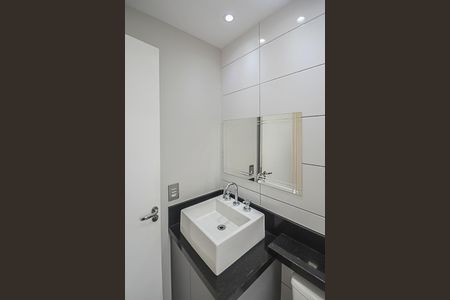 Apartamento à venda com 41m², 2 quartos e 1 vaga Apartamento à venda com 41m², 2 quartos e 1 vagaBanheiro