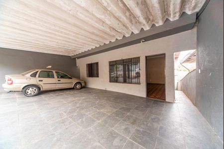 Casa para alugar com 180m², 3 quartos e 1 vaga Casa para alugar com 180m², 3 quartos e 1 vagaGaragem