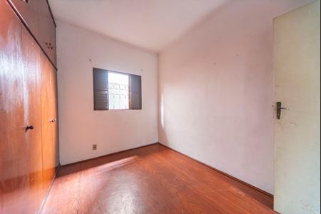 Casa para alugar com 180m², 3 quartos e 1 vaga Casa para alugar com 180m², 3 quartos e 1 vagaQuarto 2