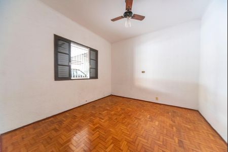 Casa para alugar com 180m², 3 quartos e 1 vaga Casa para alugar com 180m², 3 quartos e 1 vagaQuarto 1