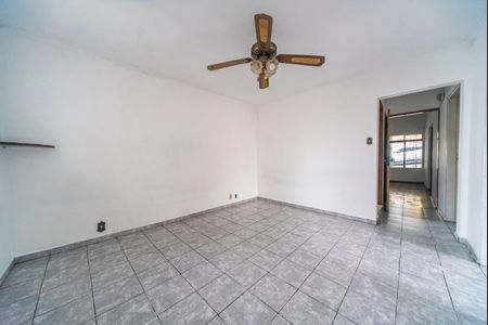 Casa para alugar com 180m², 3 quartos e 1 vaga Casa para alugar com 180m², 3 quartos e 1 vagaSala de Jantar