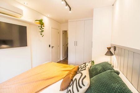 Apartamento para alugar com 68m², 2 quartos e 1 vagaSuíte