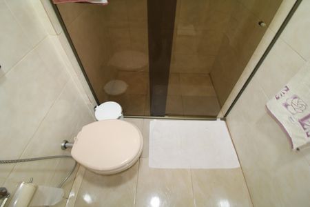 Casa à venda com 174m², 4 quartos e 2 vagasBanheiro Social