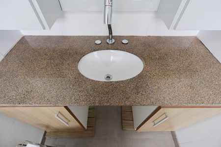 Apartamento à venda com 125m², 3 quartos e 2 vagas Apartamento à venda com 125m², 3 quartos e 2 vagasBanheiro da Suíte