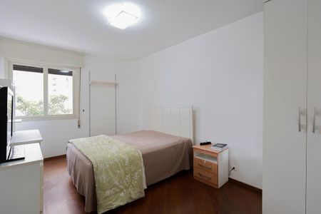 Apartamento à venda com 125m², 3 quartos e 2 vagas Apartamento à venda com 125m², 3 quartos e 2 vagasSuíte