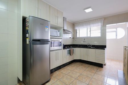 Apartamento à venda com 125m², 3 quartos e 2 vagas Apartamento à venda com 125m², 3 quartos e 2 vagasCozinha
