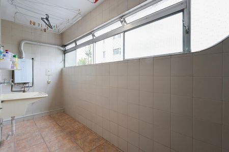 Apartamento à venda com 125m², 3 quartos e 2 vagas Apartamento à venda com 125m², 3 quartos e 2 vagasÁrea de Serviço