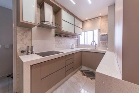 Apartamento à venda com 103m², 3 quartos e 2 vagasCozinha 