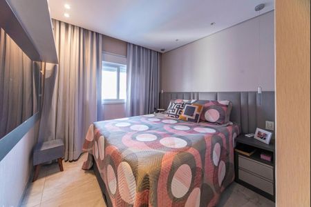 Apartamento à venda com 103m², 3 quartos e 2 vagasQuarto 2 