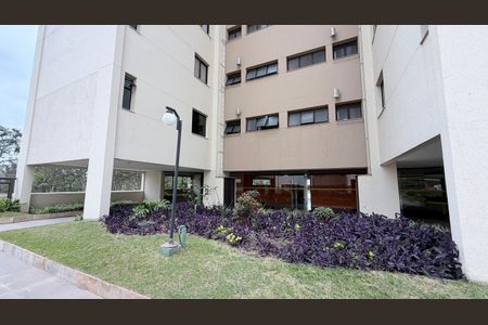 Apartamento à venda com 98m², 3 quartos e 2 vagas Apartamento à venda com 98m², 3 quartos e 2 vagasFachada do bloco