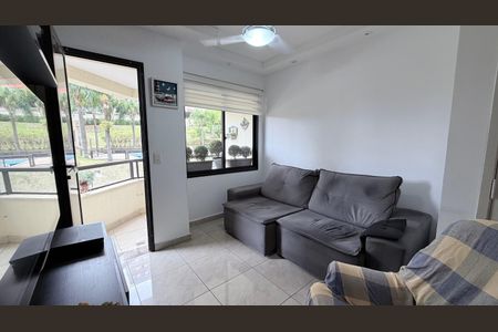 Apartamento à venda com 98m², 3 quartos e 2 vagas Apartamento à venda com 98m², 3 quartos e 2 vagasSala