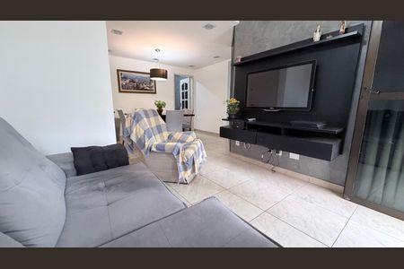 Apartamento à venda com 98m², 3 quartos e 2 vagas Apartamento à venda com 98m², 3 quartos e 2 vagasSala