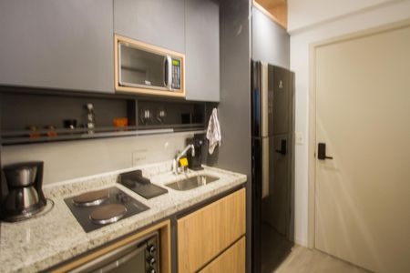 Cozinha de kitnet/studio à venda com 1 quarto, 30m² em Jardim das Acacias, São Paulo