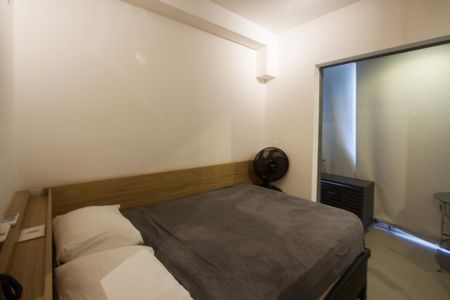 Studio de kitnet/studio à venda com 1 quarto, 30m² em Jardim das Acacias, São Paulo