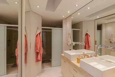 Apartamento à venda com 360m², 3 quartos e 3 vagas