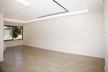 Sala de apartamento à venda com 2 quartos, 77m² em São João, Porto Alegre