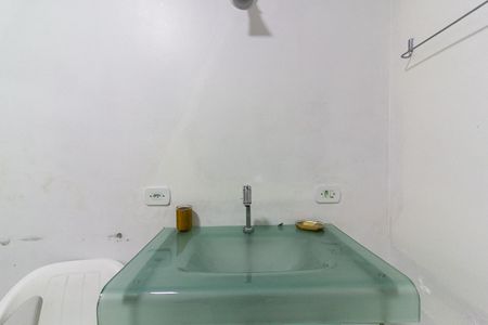 Casa à venda com 249m², 4 quartos e 6 vagas Casa à venda com 249m², 4 quartos e 6 vagasBanheiro da Suíte 1