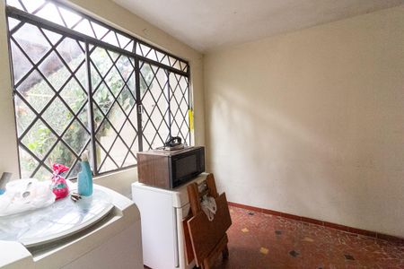 Casa à venda com 249m², 4 quartos e 6 vagas Casa à venda com 249m², 4 quartos e 6 vagasQuarto de Serviço 2