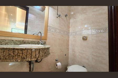 Casa à venda com 237m², 3 quartos e 6 vagasLavabo