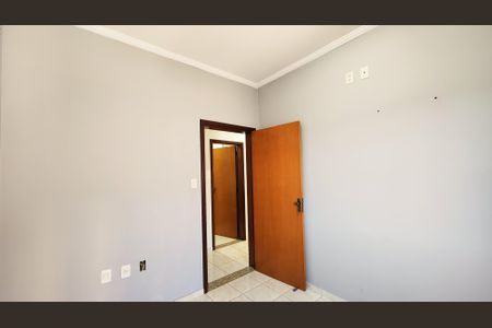 Casa à venda com 237m², 3 quartos e 6 vagasQuarto 2