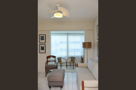 Studio para alugar com 45m², 1 quarto e 1 vagaSala