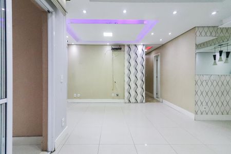 Apartamento à venda com 105m², 3 quartos e 2 vagasSala