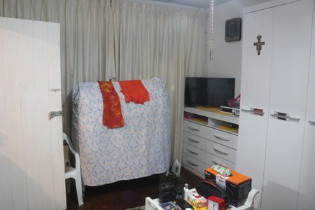 Casa à venda com 98m², 1 quarto e sem vagaQuarto