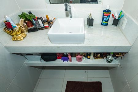 Casa à venda com 300m², 4 quartos e sem vagaBanheiro da Suíte 2