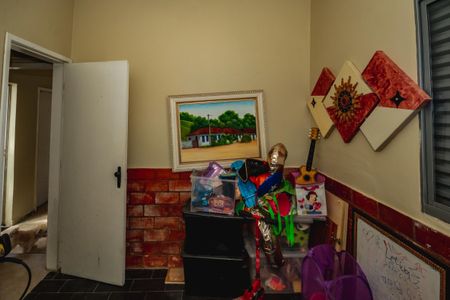 Casa à venda com 300m², 4 quartos e sem vagaQuarto de Serviço