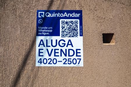 Casa à venda com 300m², 4 quartos e sem vagaPlaca