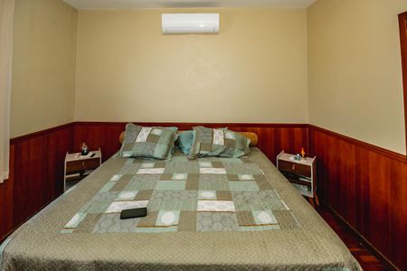 Casa à venda com 300m², 4 quartos e sem vagaSuíte 2