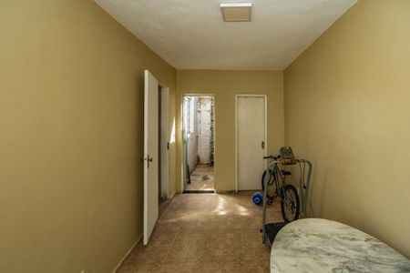 Casa à venda com 300m², 4 quartos e sem vagaQuarto de Serviço