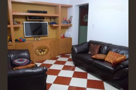 Casa à venda com 3 quartos, 210m² em Vila Constança, São Paulo