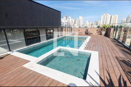 Apartamento para alugar com 39m², 1 quarto e 1 vaga Apartamento para alugar com 39m², 1 quarto e 1 vagaÁrea comum - Piscina