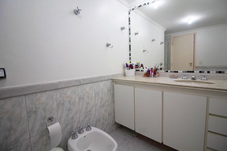 Apartamento à venda com 108m², 3 quartos e 1 vagaBanheiro