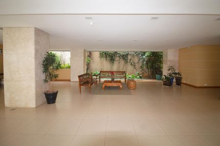 Apartamento à venda com 108m², 3 quartos e 1 vagaÁrea comum