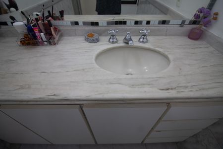 Apartamento à venda com 108m², 3 quartos e 1 vagaBanheiro