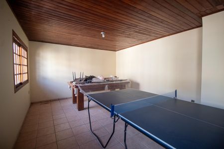 Casa à venda com 370m², 6 quartos e 4 vagasCASA 2