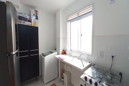 Apartamento à venda com 42m², 2 quartos e 1 vagaCozinha e Área de Serviço