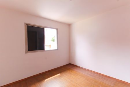 Casa para alugar com 115m², 3 quartos e 2 vagas Suíte
