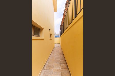Casa para alugar com 115m², 3 quartos e 2 vagasCorredor