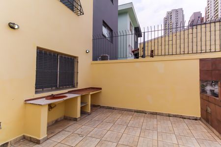 Casa para alugar com 115m², 3 quartos e 2 vagasÁrea externa