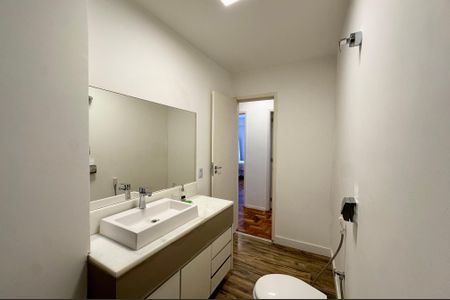 Apartamento para alugar com 264m², 4 quartos e 2 vagasBanheiro Social
