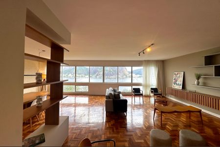 Apartamento para alugar com 264m², 4 quartos e 2 vagasSala