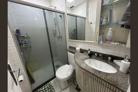 Apartamento à venda com 104m², 3 quartos e 2 vagasBanheiro Social