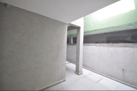 Casa à venda com 120m², 5 quartos e 1 vagaQuintal