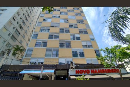 Apartamento para alugar com 90m², 3 quartos e 1 vaga Apartamento para alugar com 90m², 3 quartos e 1 vagaFachada