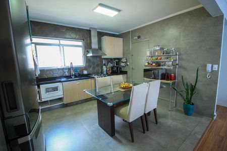 Apartamento para alugar com 90m², 3 quartos e 1 vaga Apartamento para alugar com 90m², 3 quartos e 1 vagaCozinha