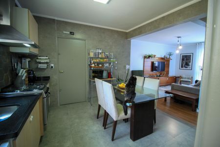 Apartamento para alugar com 90m², 3 quartos e 1 vaga Apartamento para alugar com 90m², 3 quartos e 1 vagaCozinha