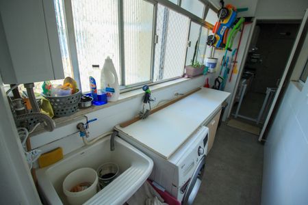 Apartamento para alugar com 90m², 3 quartos e 1 vaga Apartamento para alugar com 90m², 3 quartos e 1 vagaÁrea de Serviço